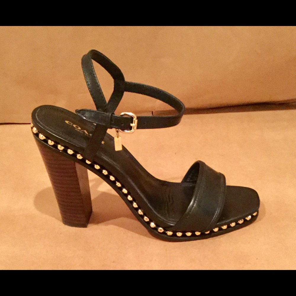 Coach Sandal Black Leather Size 7.5M